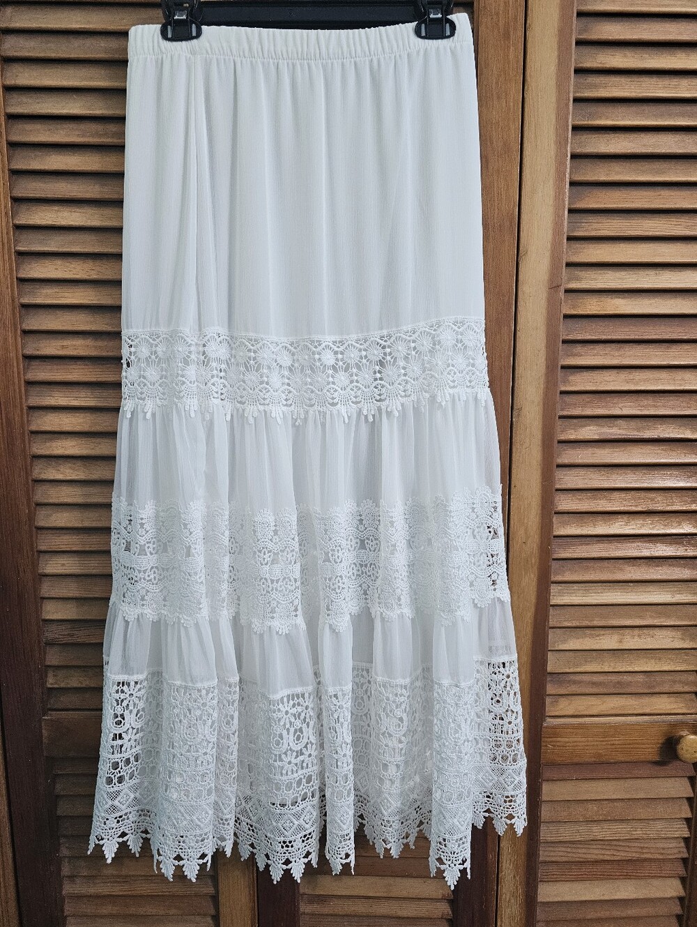 Chico's 2P White Lace Tiered Maxi Skirt Boho Crochet Inset Panels Elastic Waist